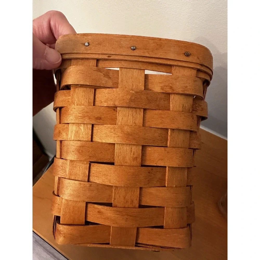 Longerberger 1995 Basket With Floral Liner